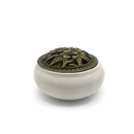 مباخر سيراميك <br> <span class='text-color-warm'>سيتوفر قريباً</span>