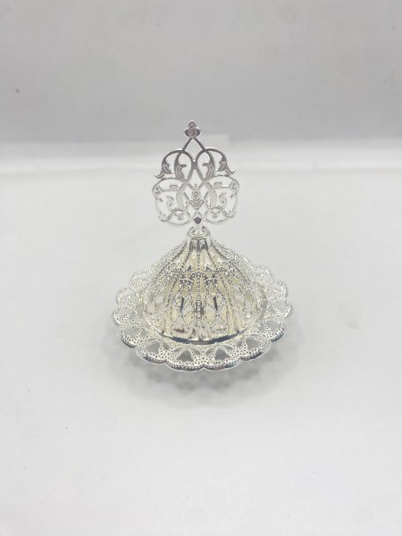 مبخرة معدن لون فضي